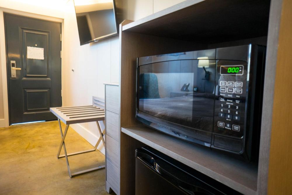 Standard Single Room interior